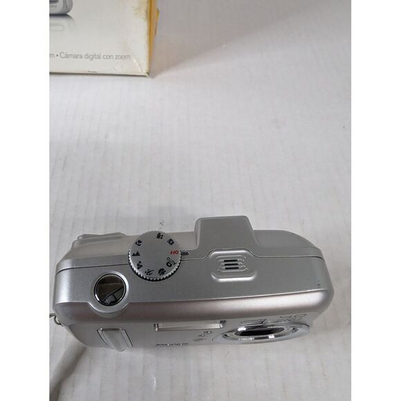 Kodak Easyshare CX7430 4 MP Digital Camera with 3x Optical Zoom *For Parts* - Picture 7 of 17